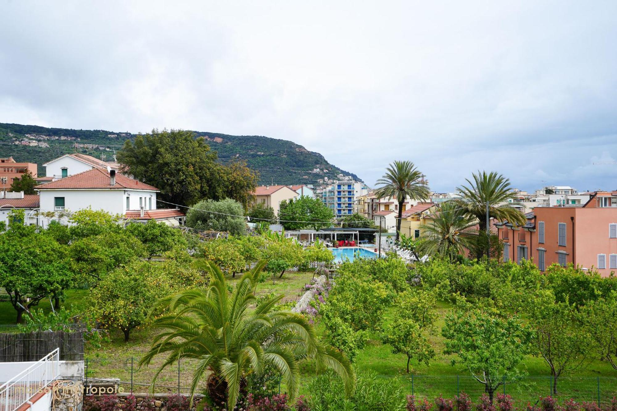 Moresco Apartment Pietra Ligure Eksteriør billede